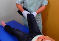 膝関節のAKA療法